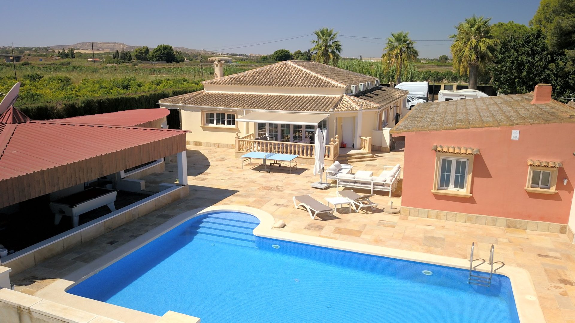 Photo 4 of Country Property in Heredades