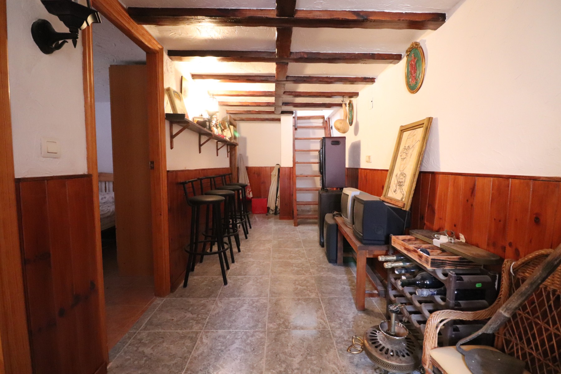 Photo 9 of 