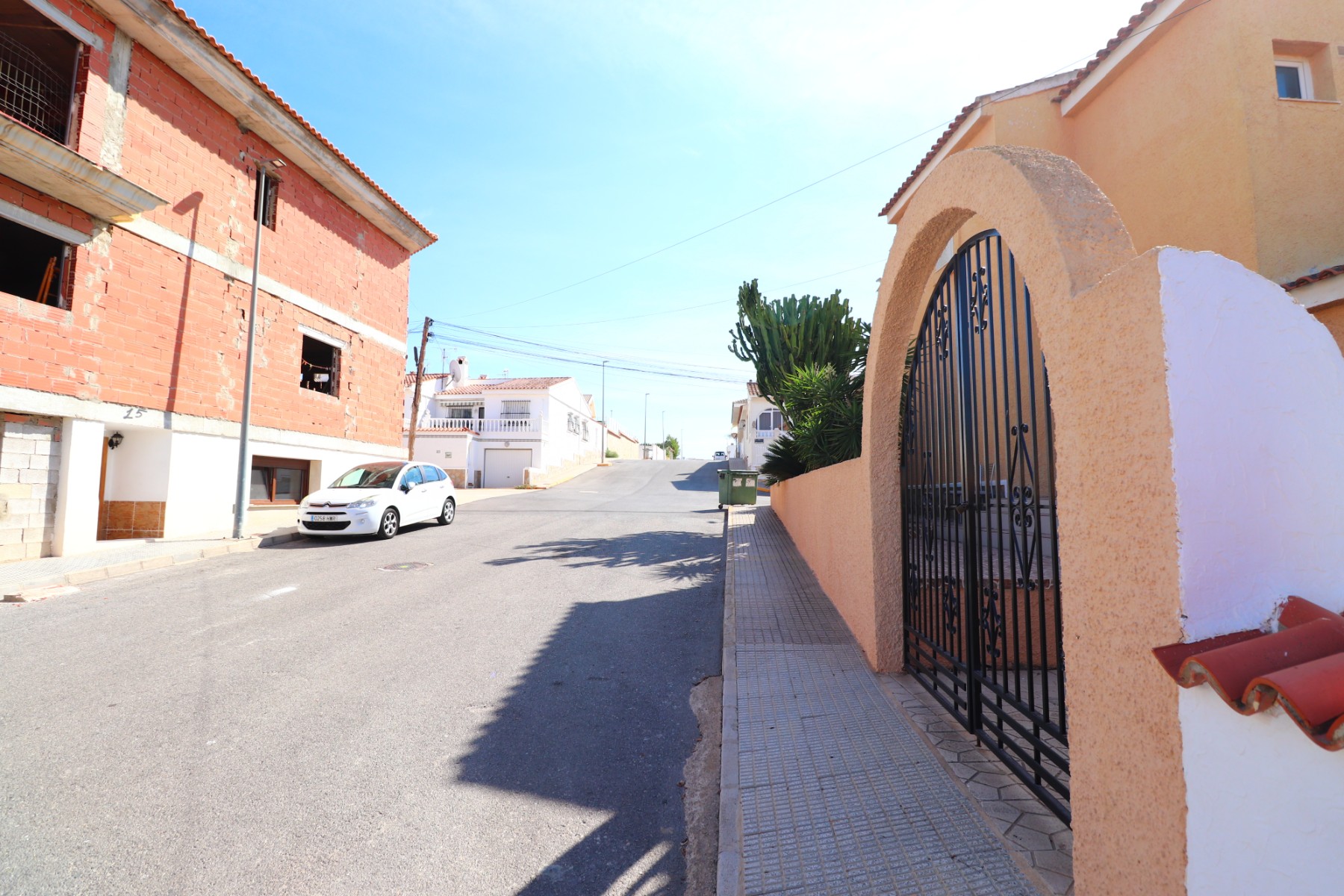 Photo 3 of 