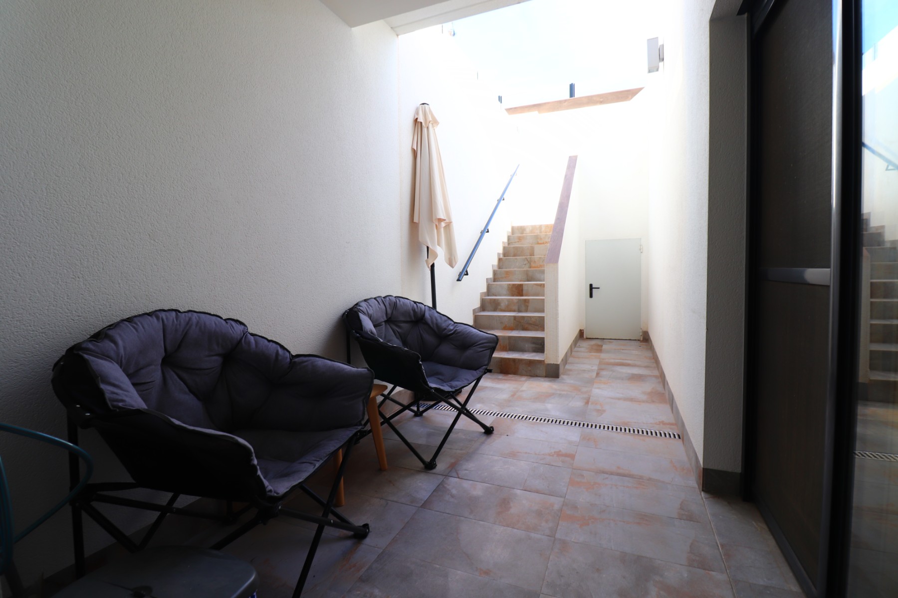 Photo 9 of 