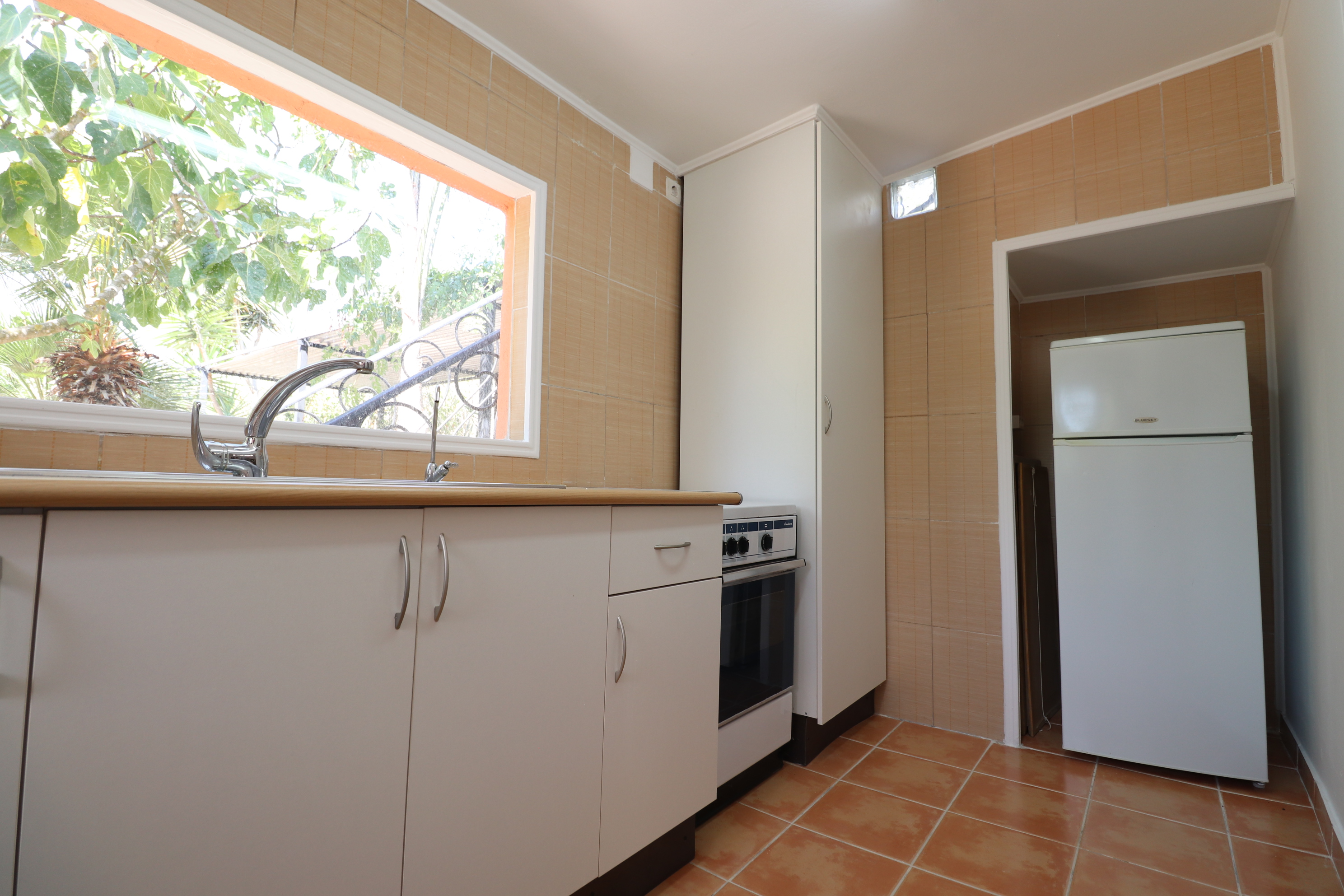 Photo 7 of 