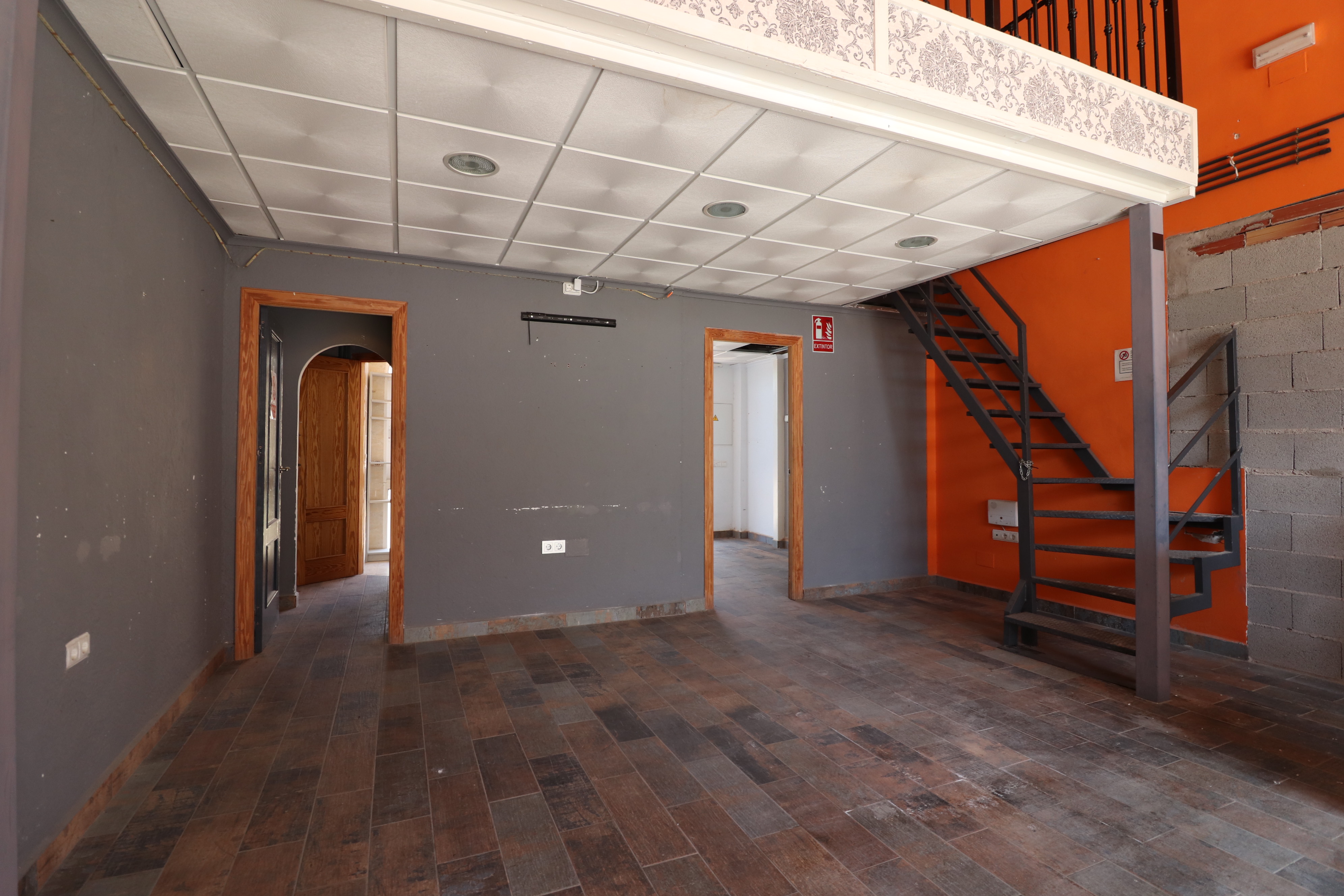 Photo 6 of 