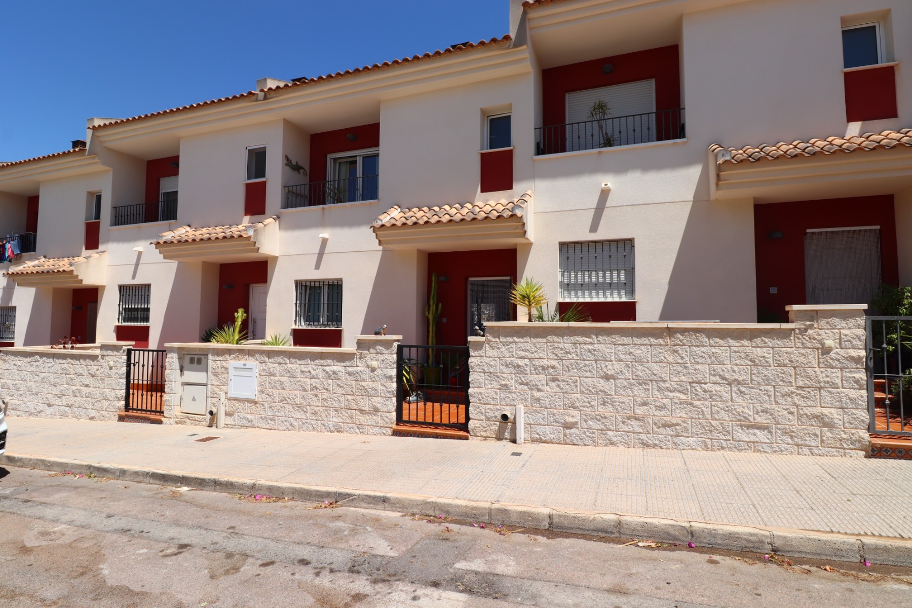 Apartment For Sale in Benijofar, Alicante, Spain
