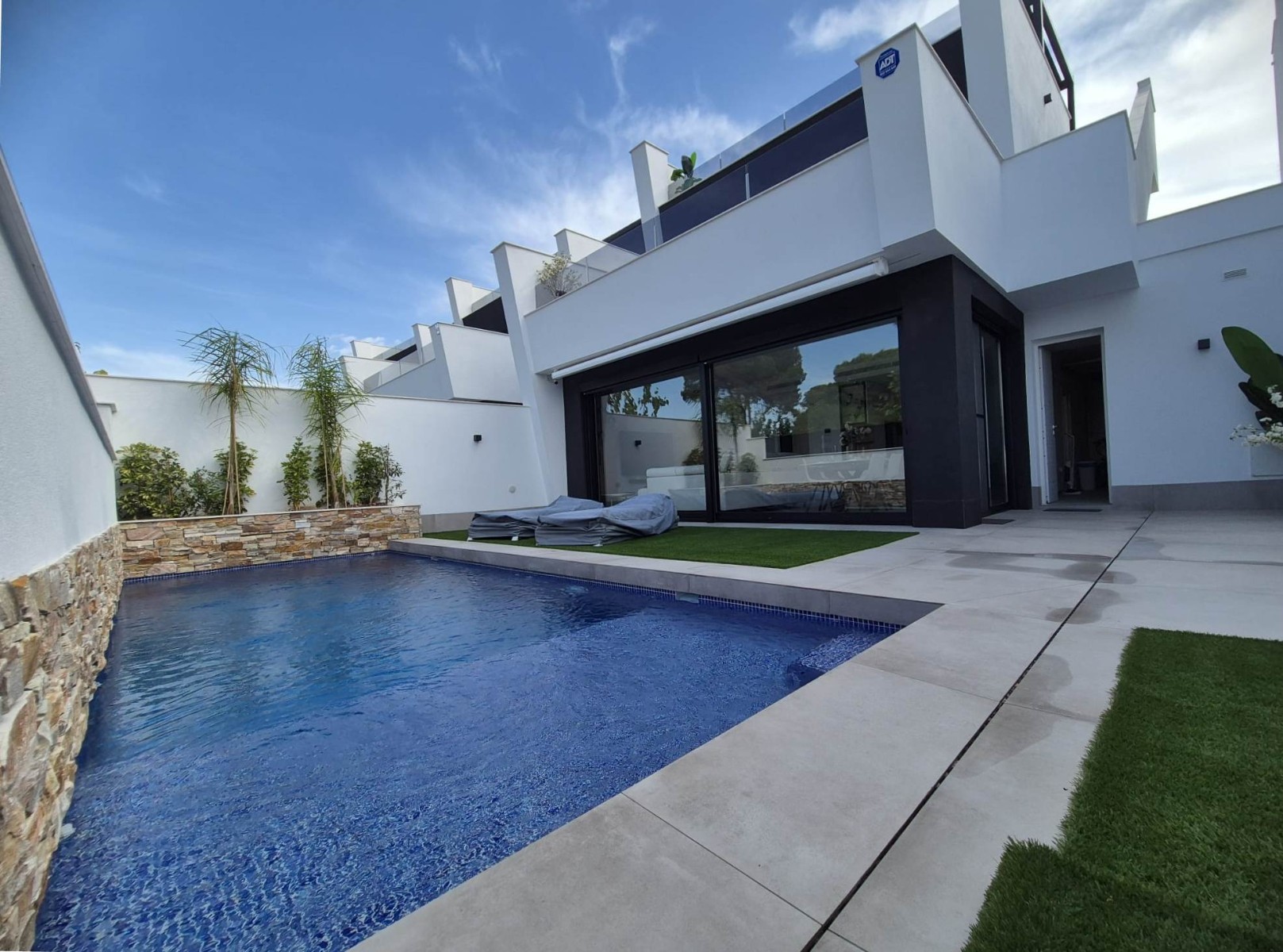 Apartment For Sale in Santiago de la Ribera, Murcia, Spain