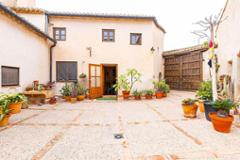 Villa - Finca in Roldan