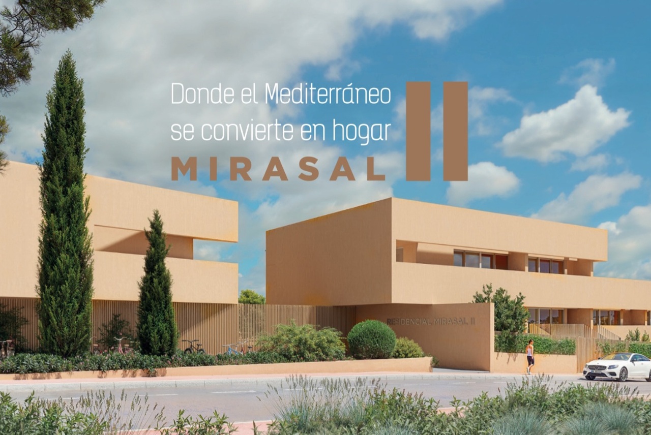 3-bed Apartment for sale in Alicante, Spain