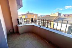 4-bedroom apartment with 2 interior patios.