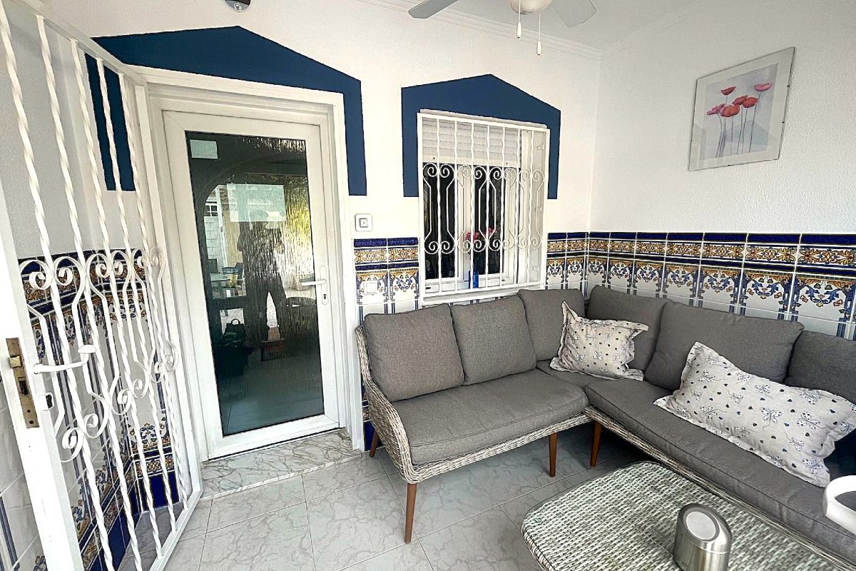 Photo 7 of Bungalow with rooftop solarium in gated community with garden and pool!