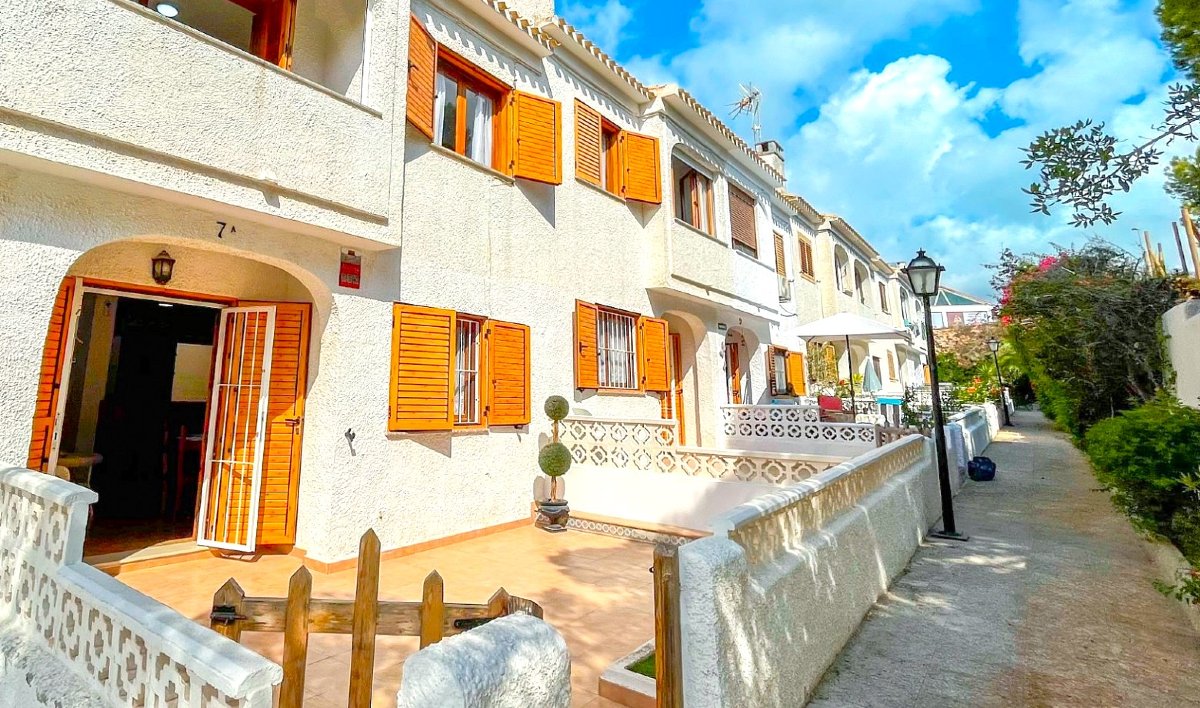 Photo 7 of House with garden 2 minutes walk from beach!