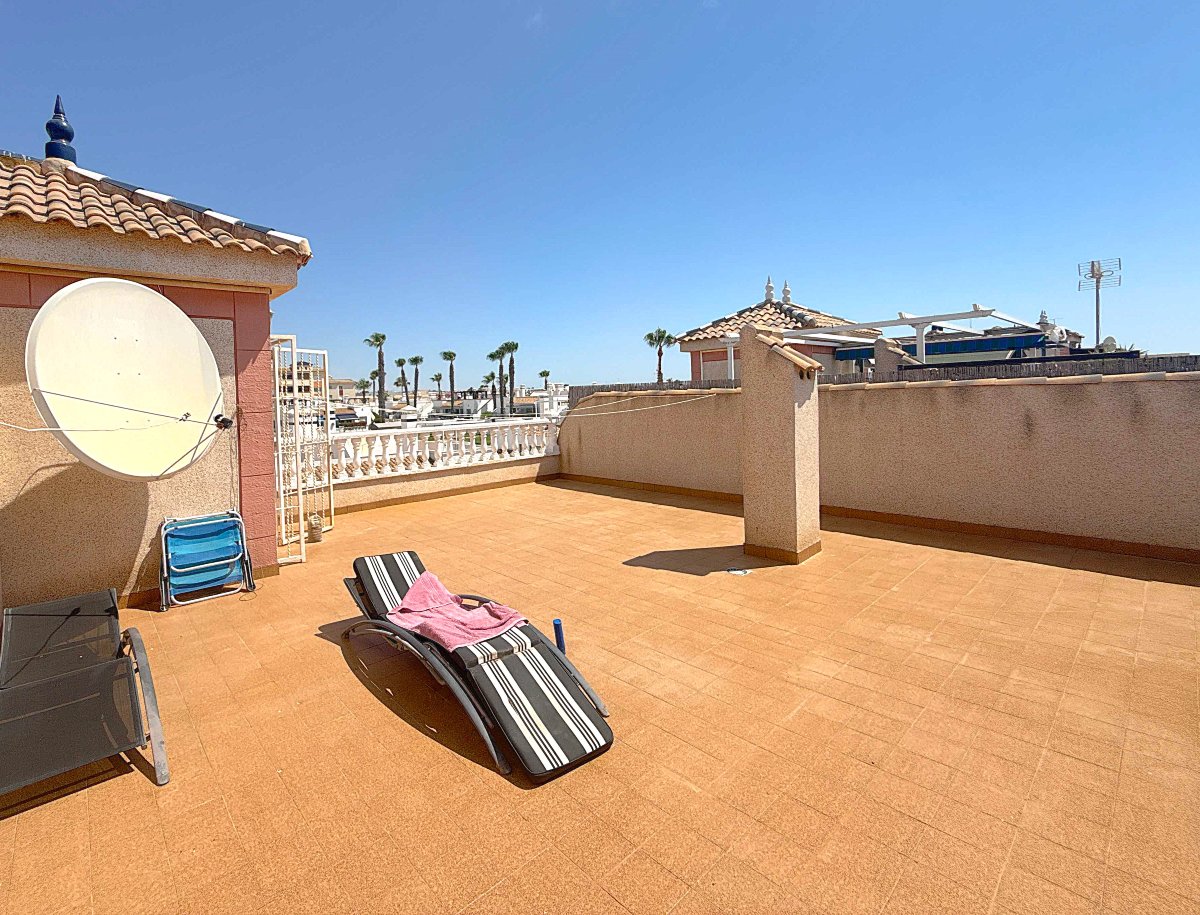 Photo 4 of Penthouse with terrace and rooftop solarium!