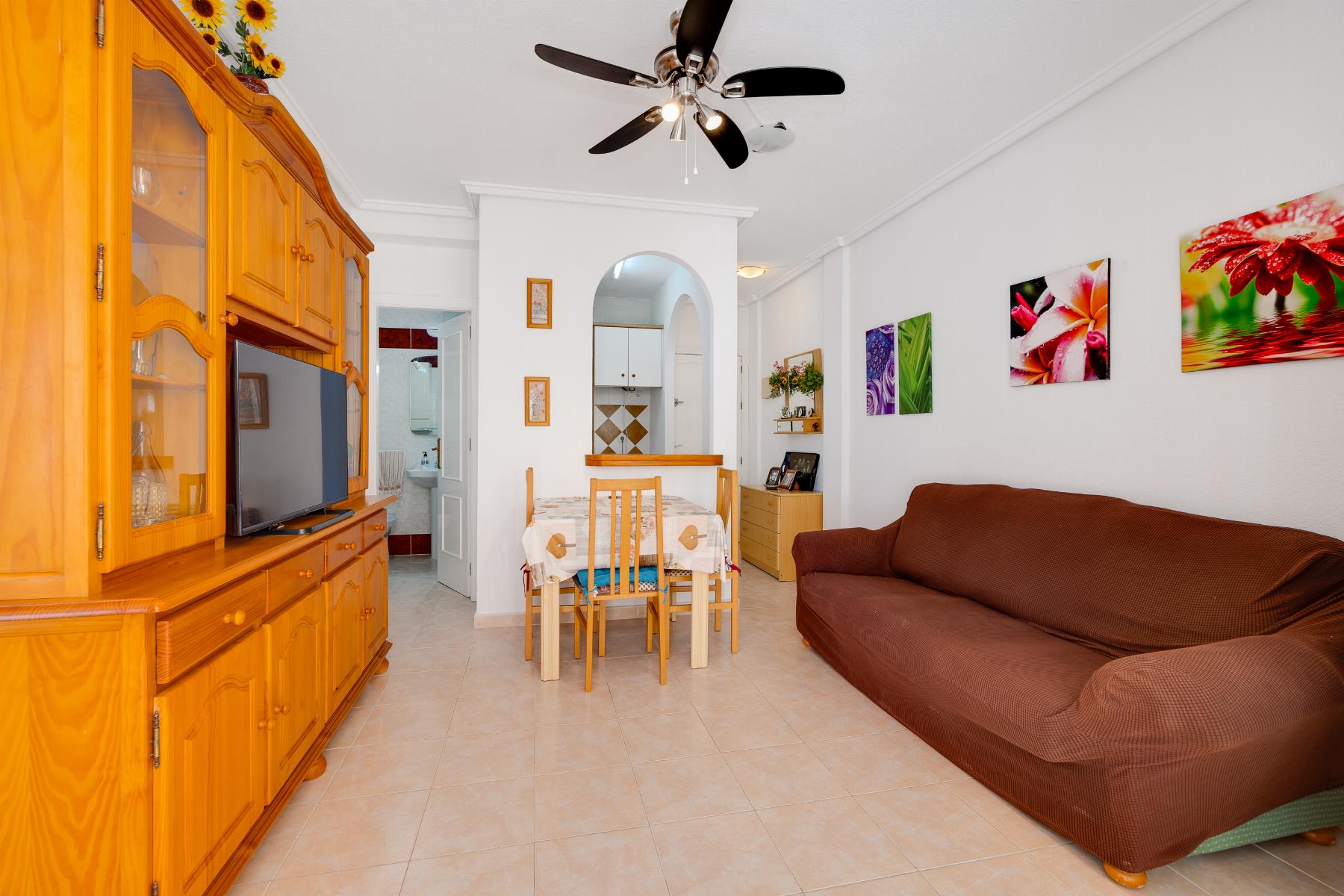Photo 3 of Bungalow in Torrevieja