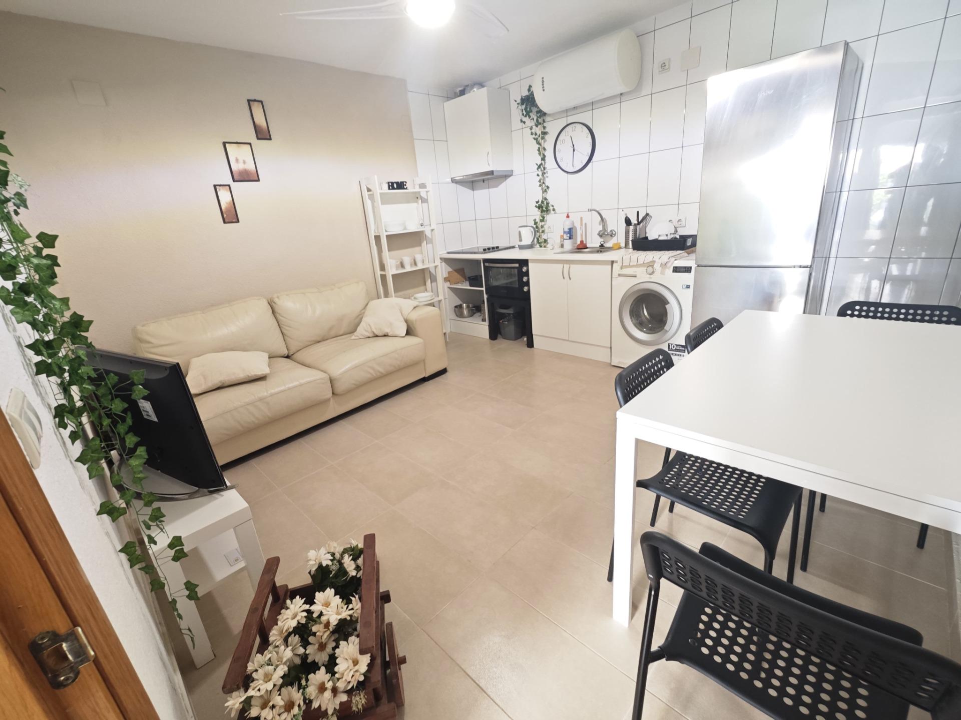 Photo 2 of Bungalow in Torrevieja