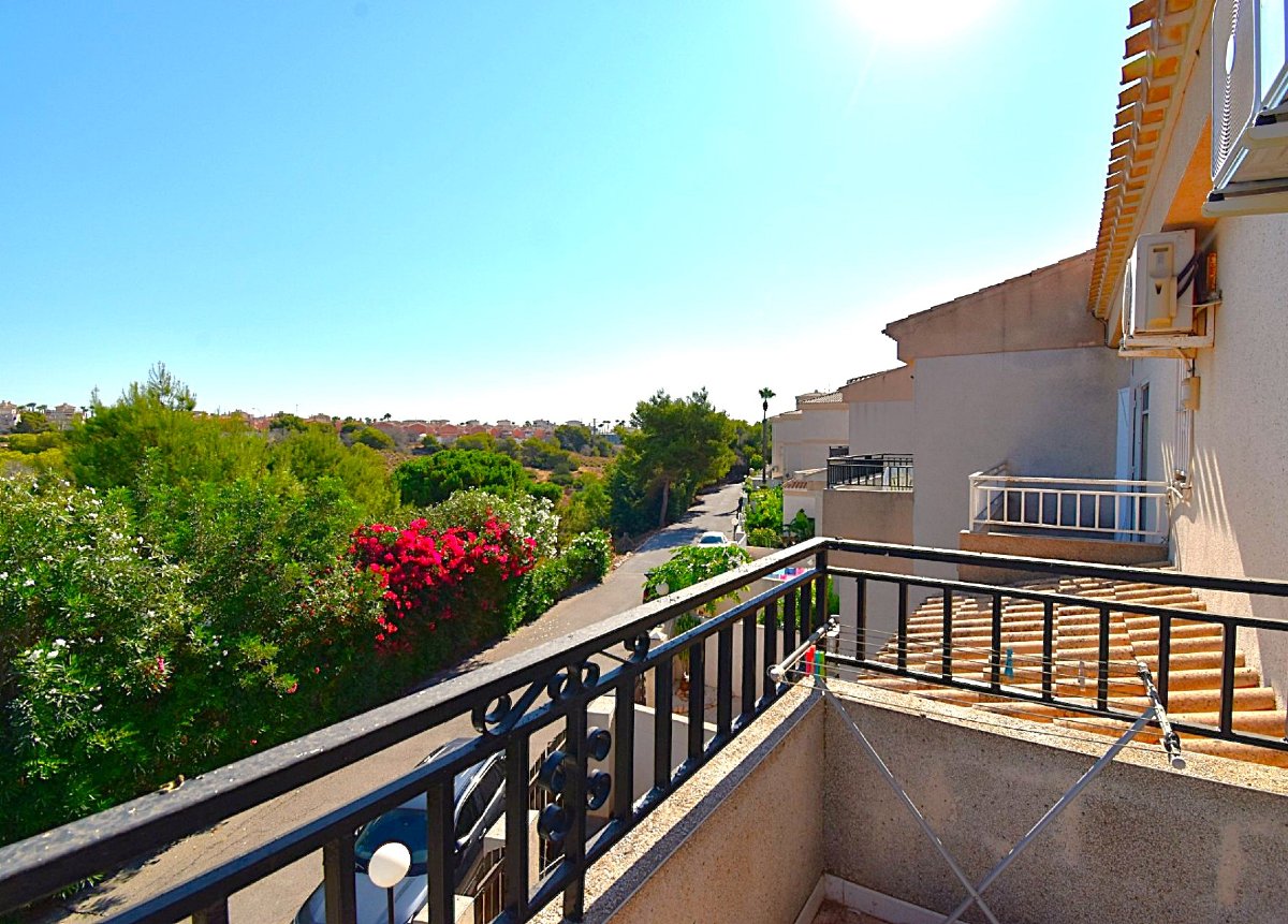 Photo 7 of Townhouse and additional accommodation with separate access!