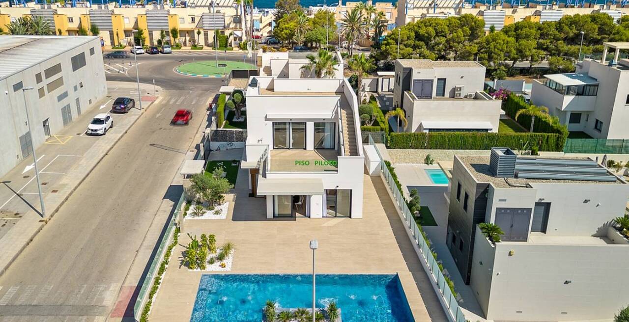 Photo 7 of Villa in Campoamor