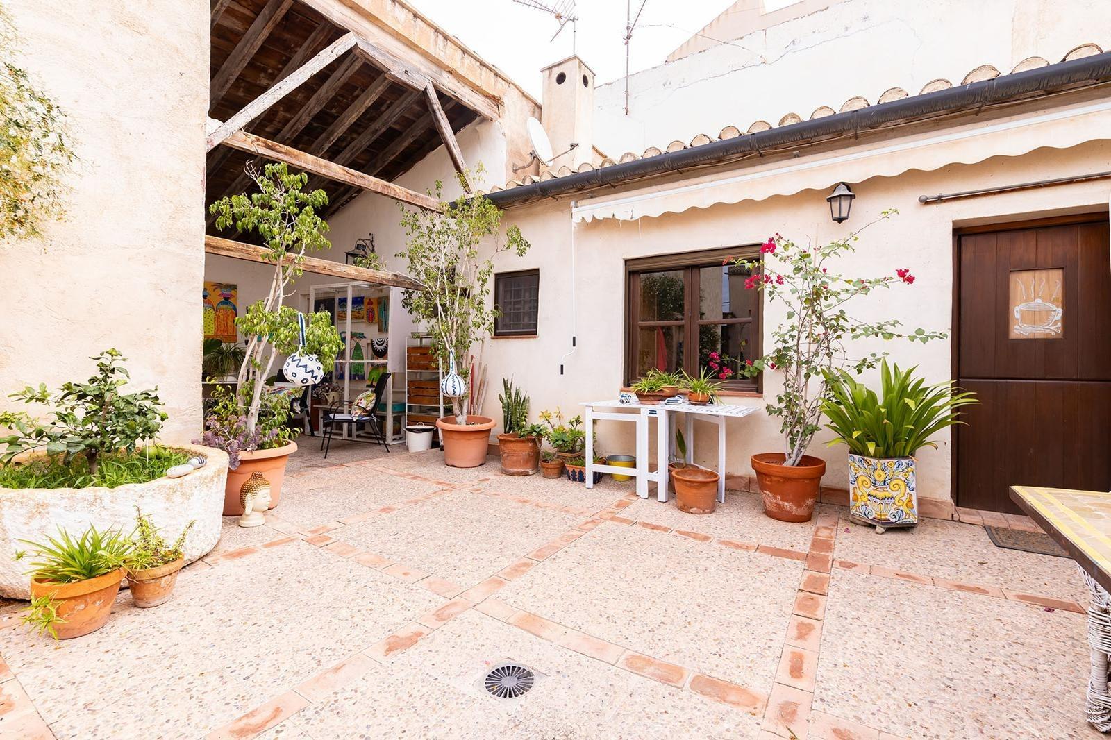 Photo 3 of village house in Los Martinez Del Puerto