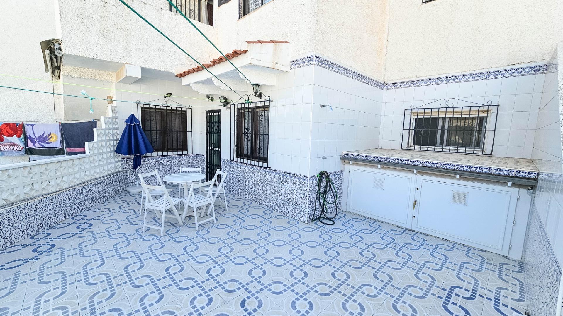 Photo 3 of Bungalow in Torrevieja