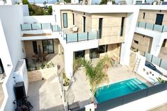 Villa in Dolores