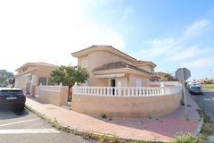 Villa in Torrevieja