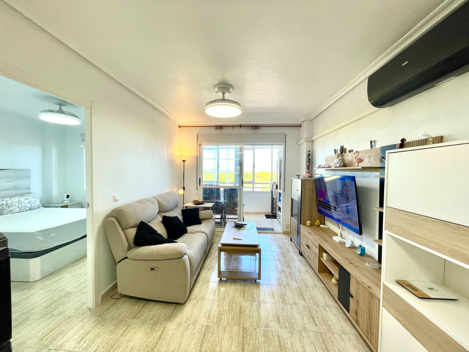 Apartment For Sale in Alicante, Spain