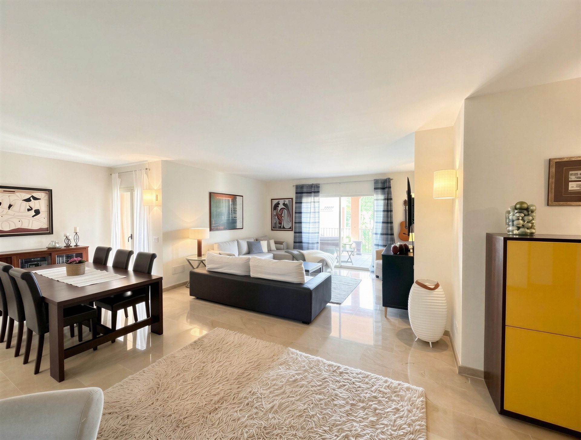 Apartment For Sale in Santa Ponsa, Majorca, Spain