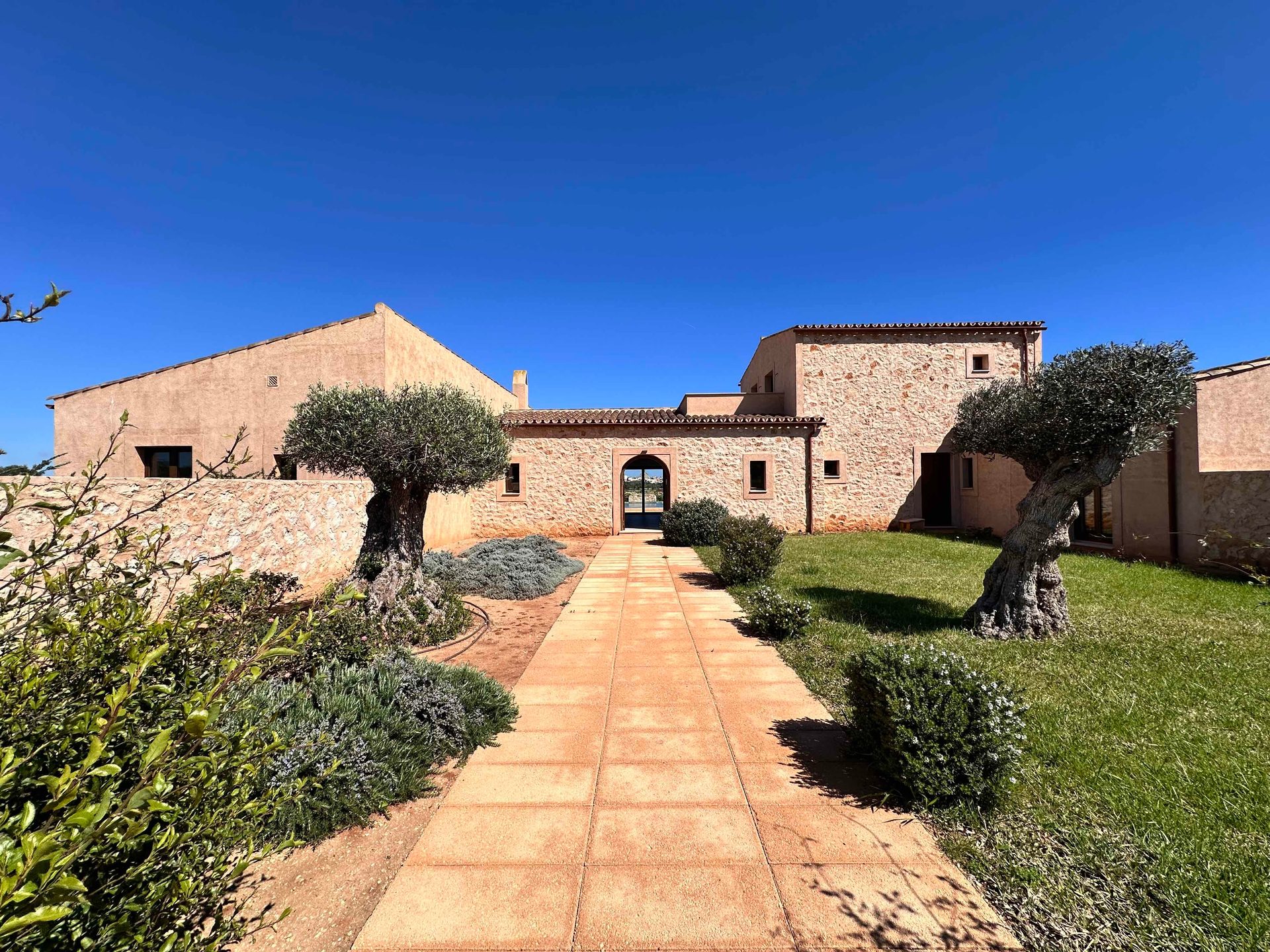 Photo 2 of Country house in Santanyi