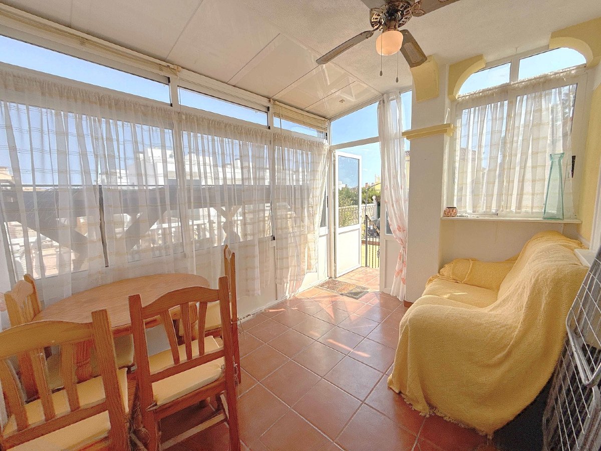 Photo 5 of Villa/bungalow on large corner plot!