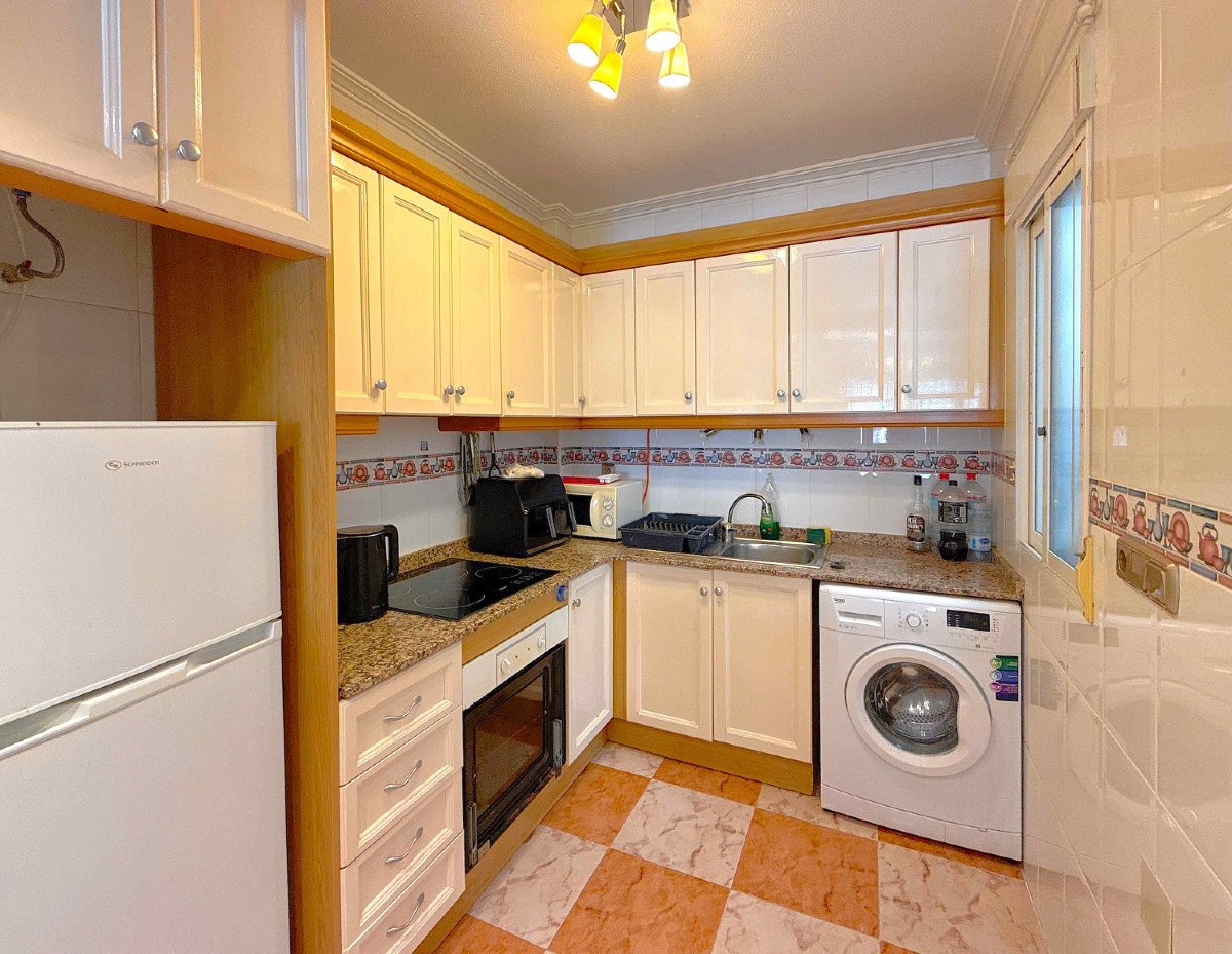 Photo 9 of Villa/bungalow on large corner plot!