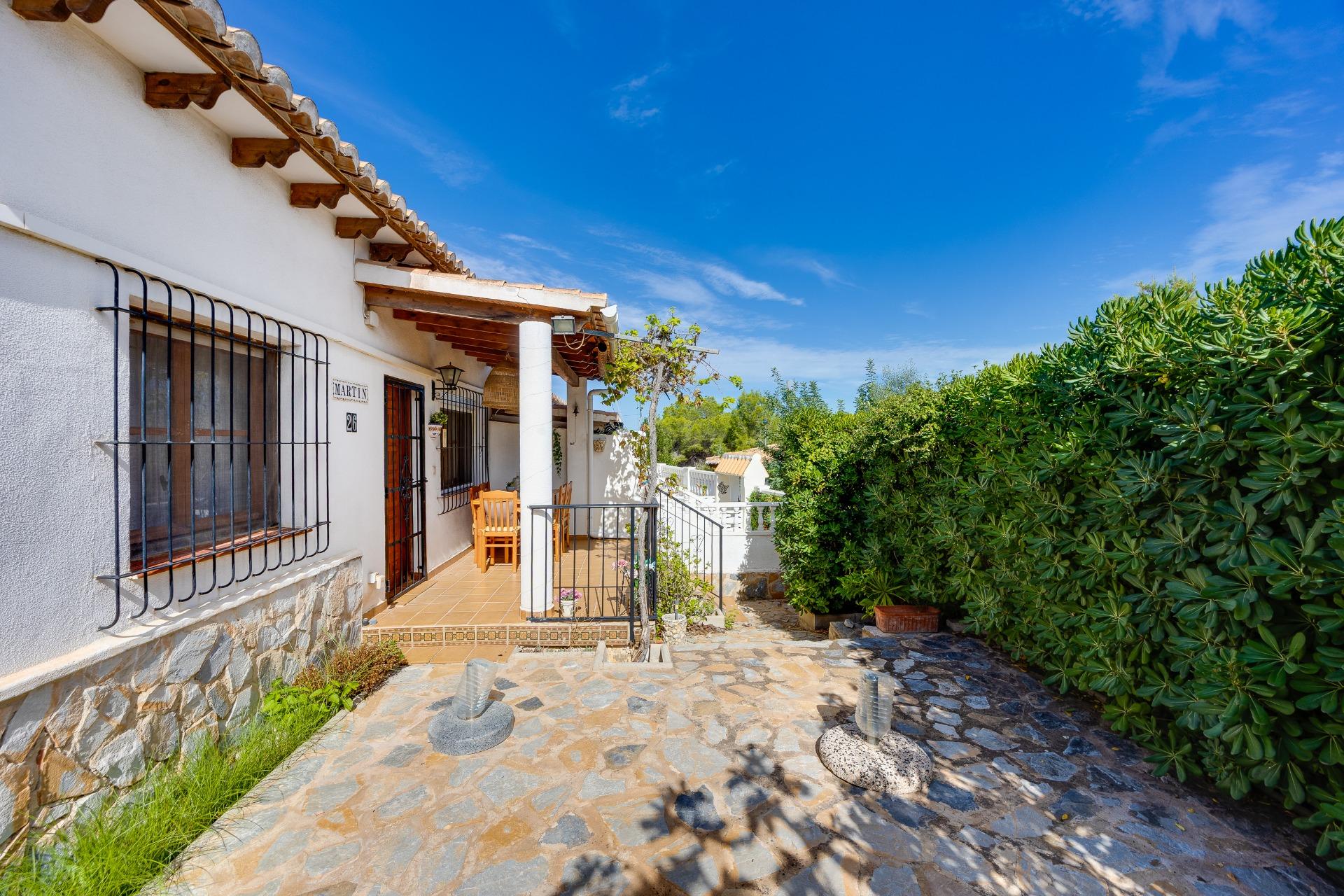 Photo 3 of Bungalow in Torrevieja