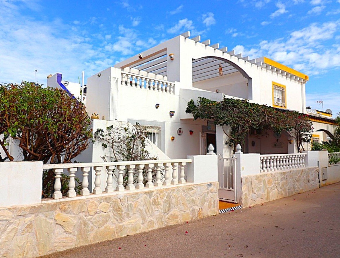 Town house For Sale in Los Altos, Orihuela Costa, Alicante, Spain
