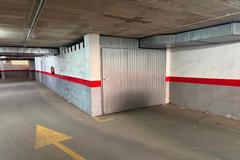 Garage in San Miguel de Salinas