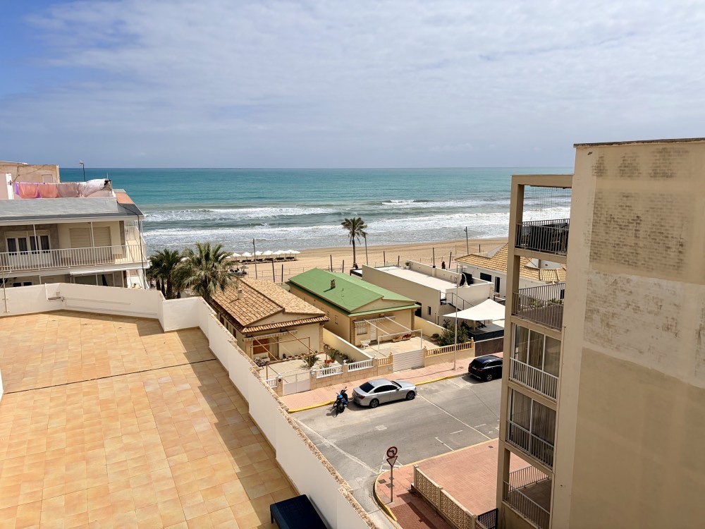 Apartment For Sale in Guardamar del Segura, Alicante, Spain