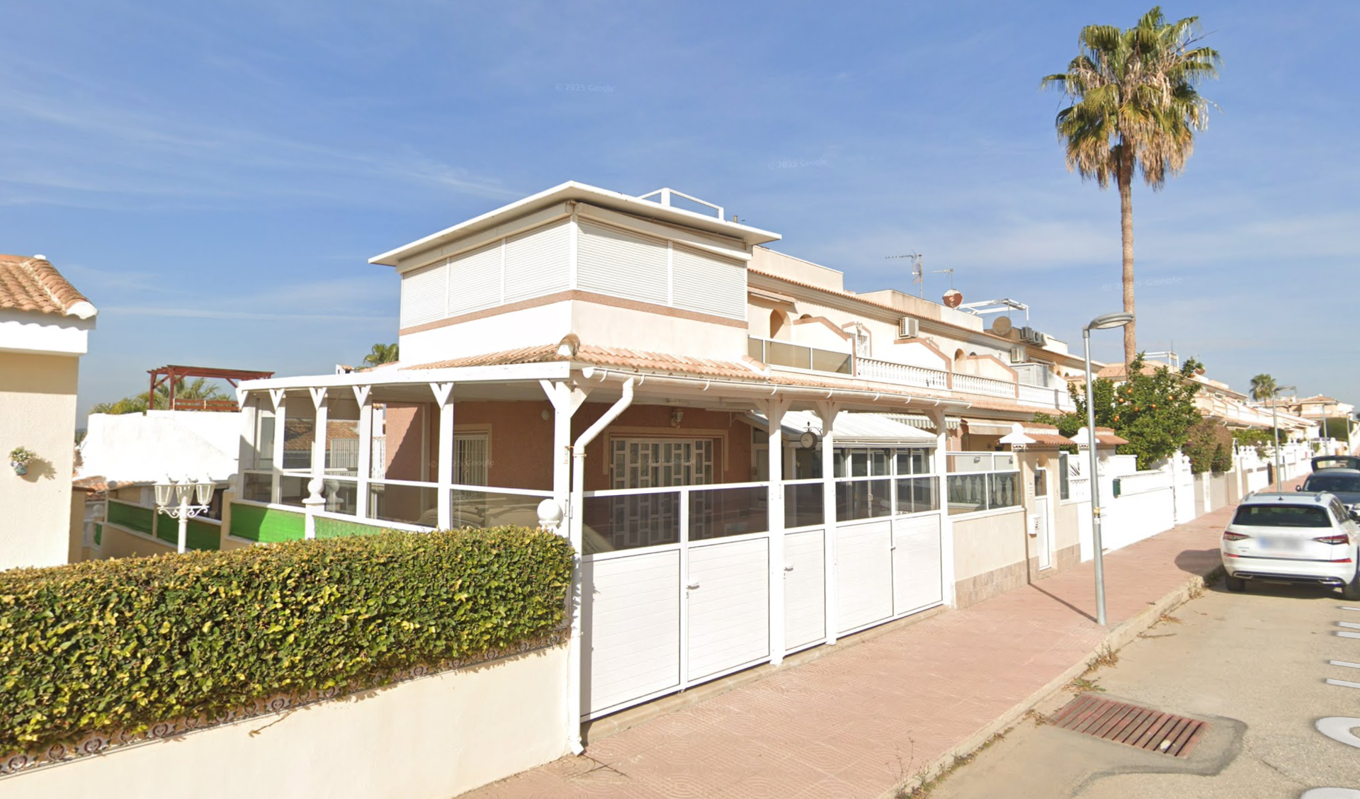 Townhouse For Sale in Benijofar, Alicante, Spain
