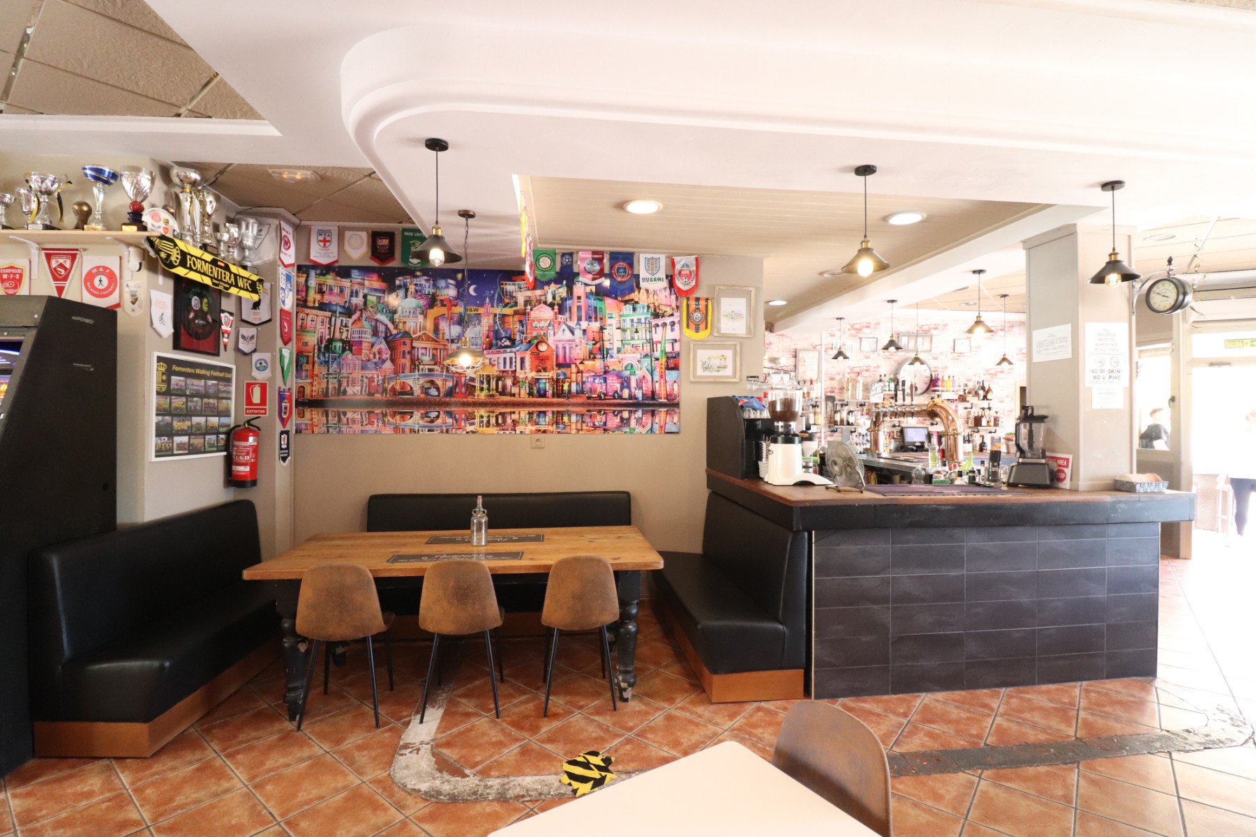 Photo 9 of Commercial (Leasehold) in Formentera del Segura