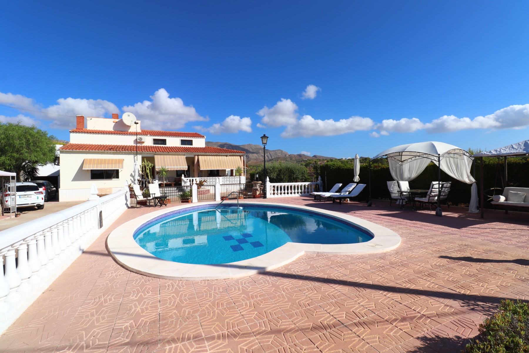 Country Property For Sale in Crevillente, Alicante, Spain