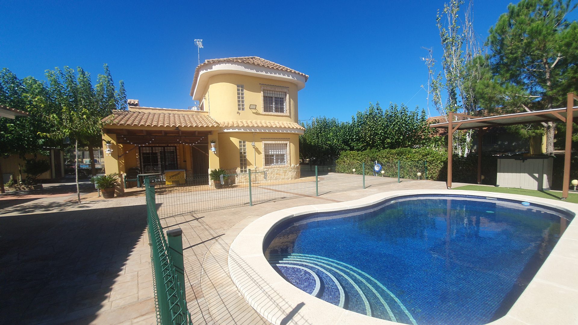4-bed Villa for sale in Murcia, Spain