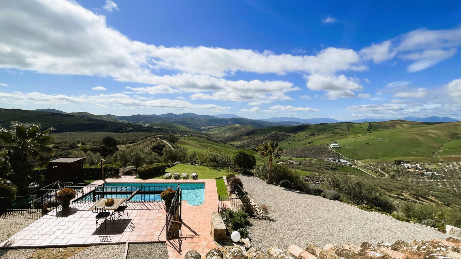 Photo 4 of Property in Antequera