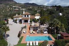 5-bed Property for sale in Antequera, Provincia de Málaga, Spain