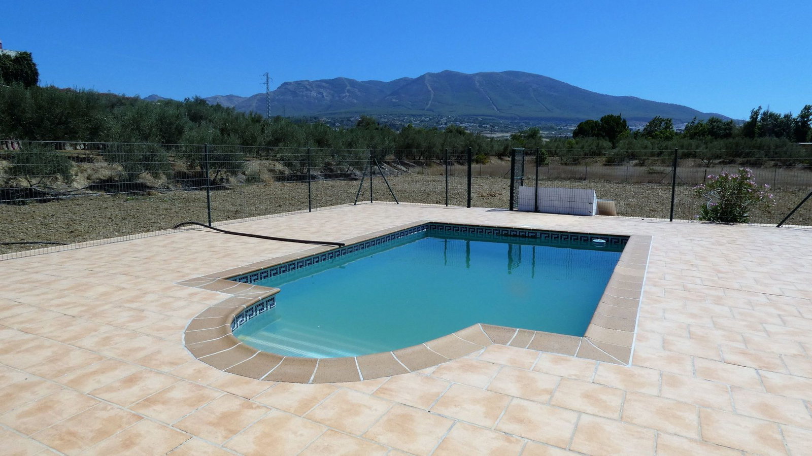 Photo 2 of Property in Alhaurin El Grande