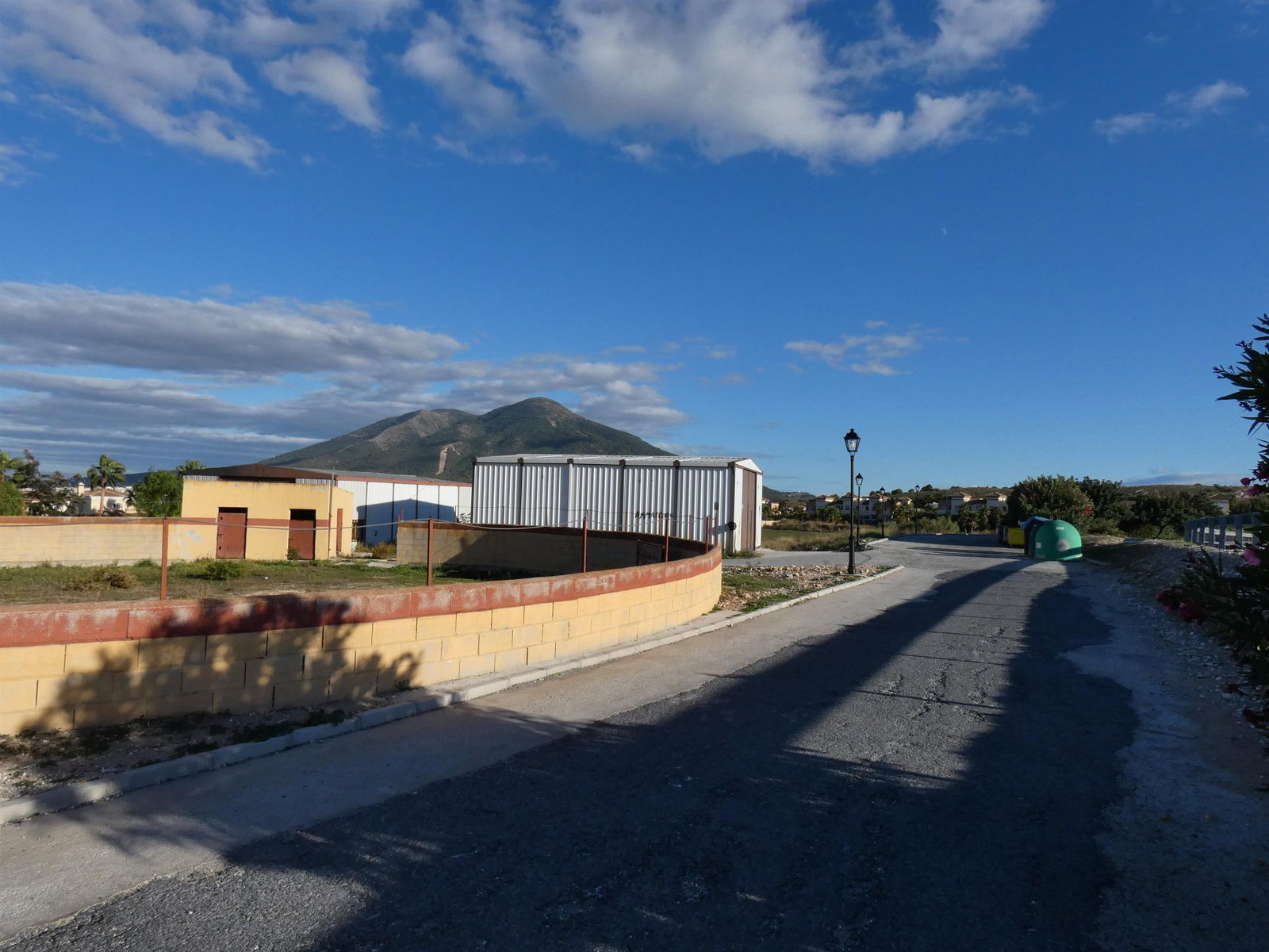 Photo 3 of Property in Coin