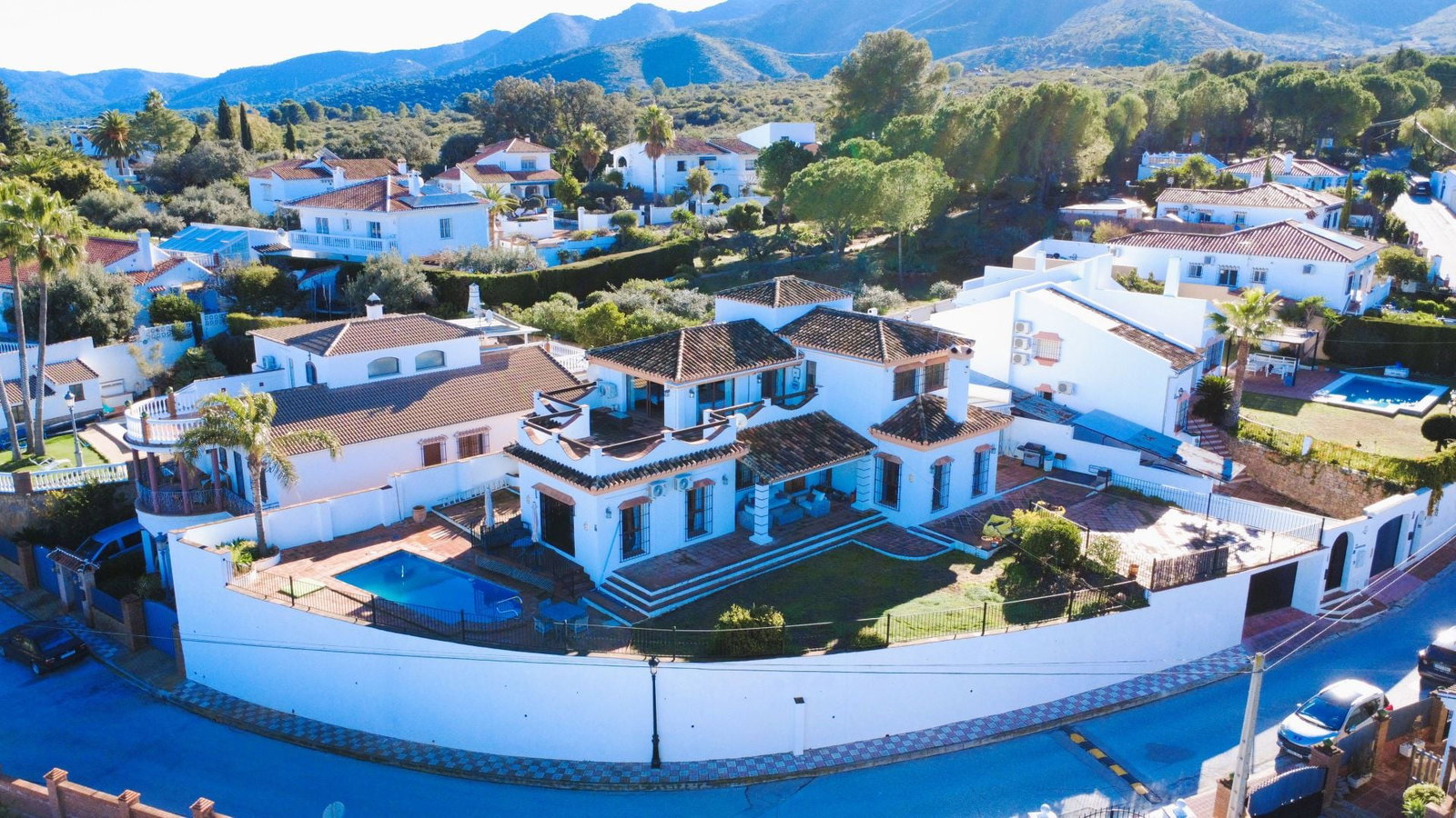4-bed for sale in Alhaurín el Grande, Provincia de Málaga, Spain