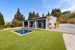 2-bed Property for sale in Coín, Provincia de Málaga, Spain