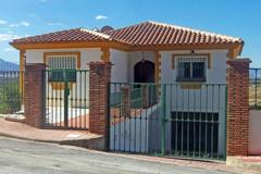 6-bed Property for sale in Coín, Provincia de Málaga, Spain