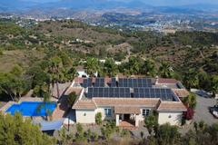 4-bed Property for sale in Coín, Provincia de Málaga, Spain