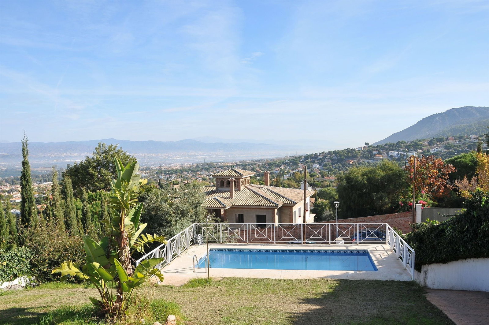 4-bed for rent in Alhaurín de la Torre, Provincia de Málaga, Spain