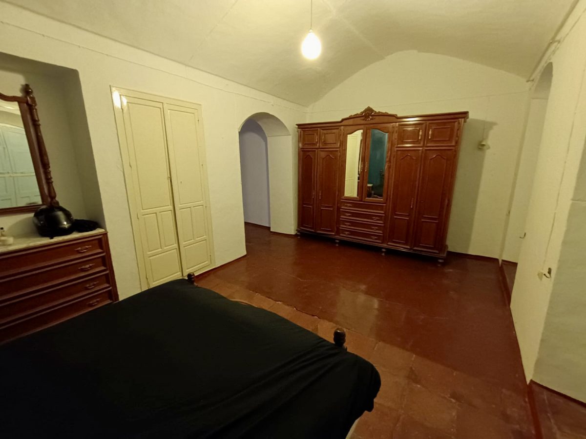 Photo 8 of Property in Olvera