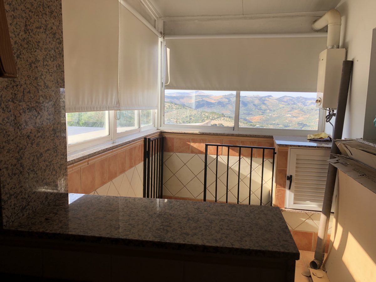 Photo 8 of Property in Olvera