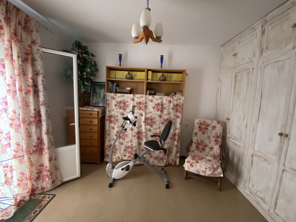 Photo 4 of Property in Olvera