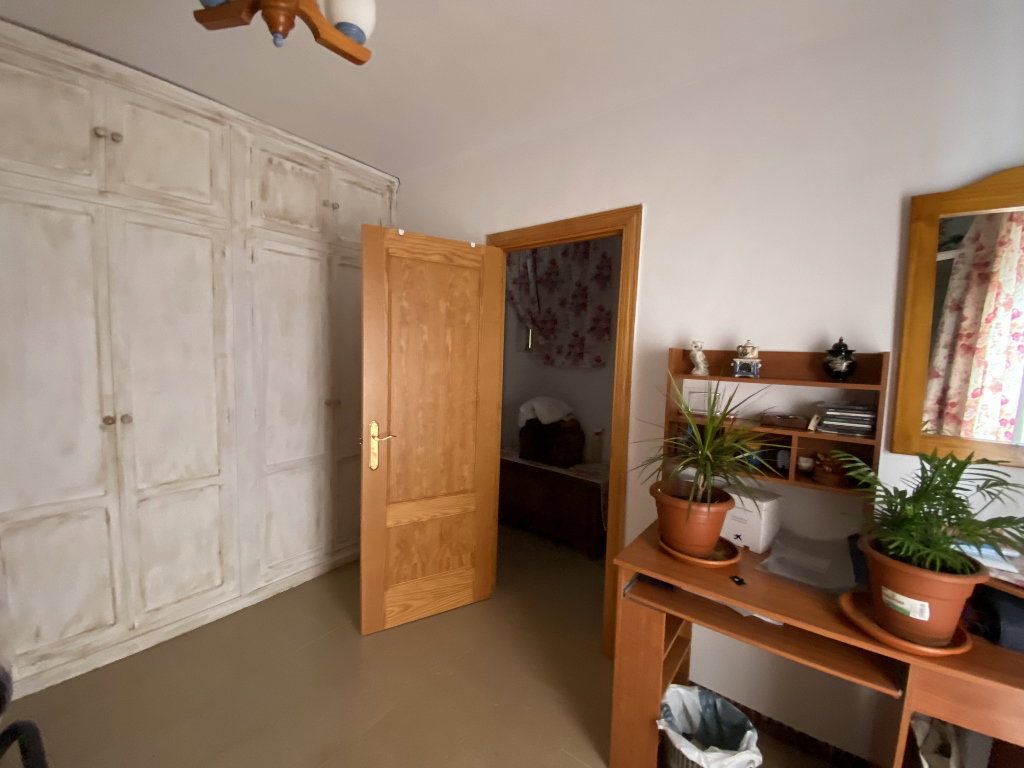 Photo 5 of Property in Olvera