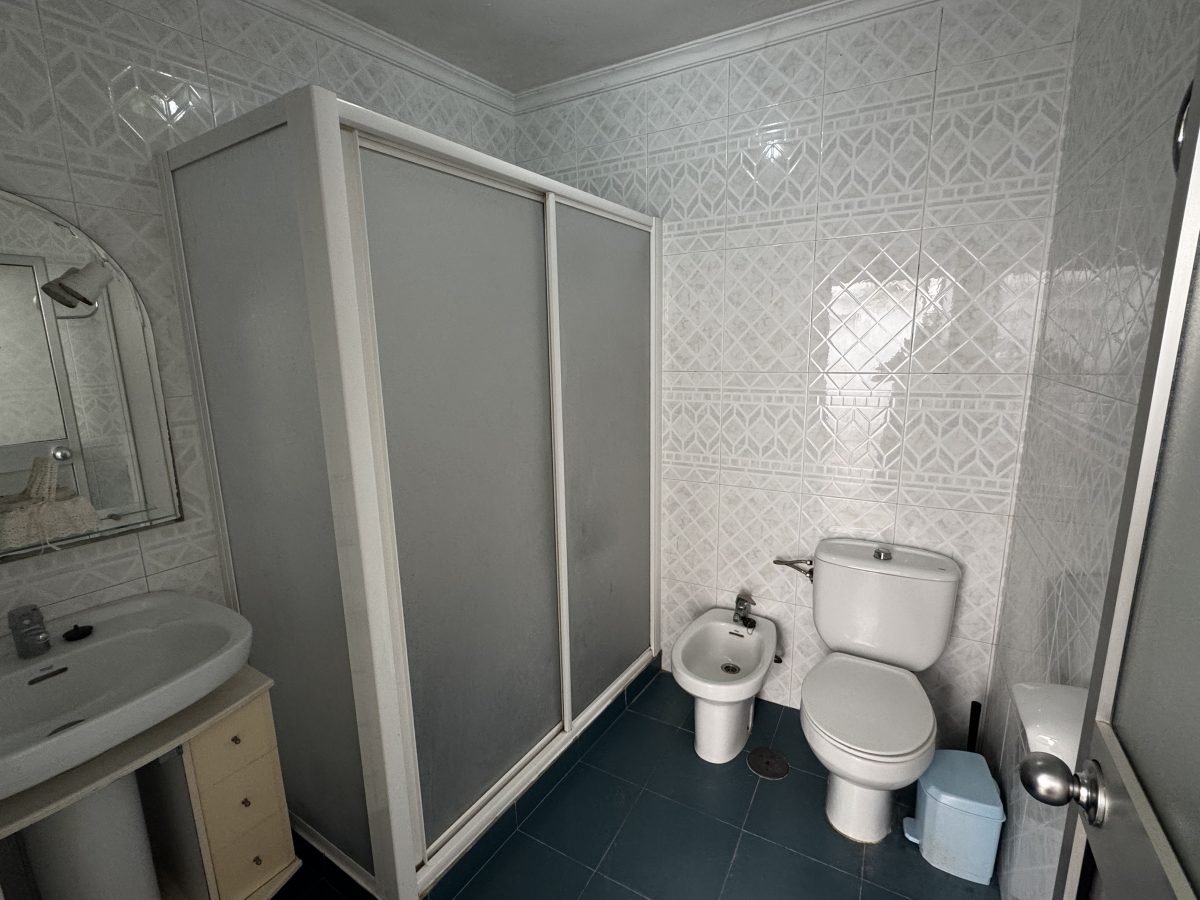 Photo 7 of Property in Olvera