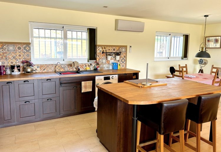 Photo 9 of Property in Montoro